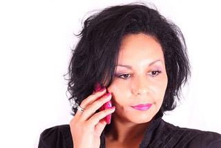 找个便宜方法的电话炸弹防护业务